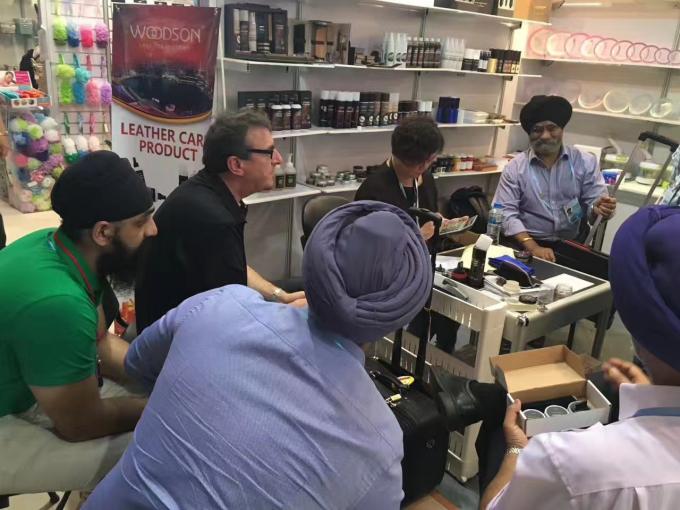 عمده فروشی PSAF رایگان ضد آب ضد آب برای پارچه چرم محافظ مبلمان مراقبت از مبلمان اسپری ضد آب 27