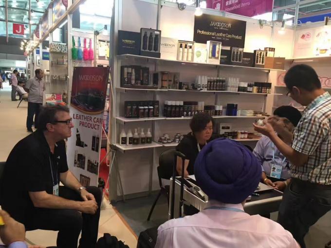 عمده فروشی PSAF رایگان ضد آب ضد آب برای پارچه چرم محافظ مبلمان مراقبت از مبلمان اسپری ضد آب 28